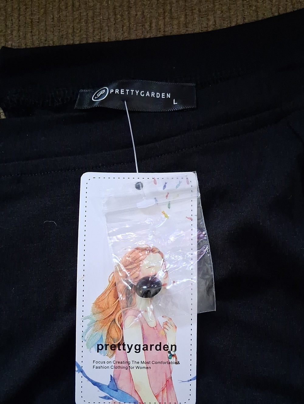 Pretty Garden Jumpsuit-NWT - Picture 3 of 9